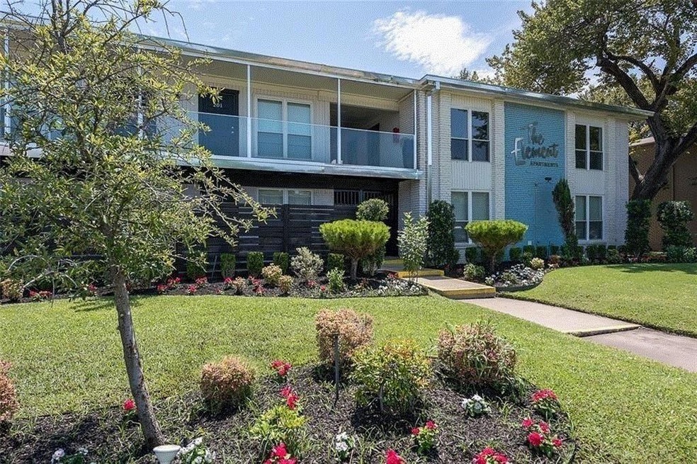 5124 Live Oak St unit 203, Dallas, TX 75206 - photo 1