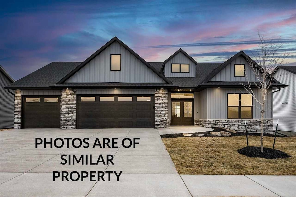 For Sale $857,900 • Co-Listing Agent