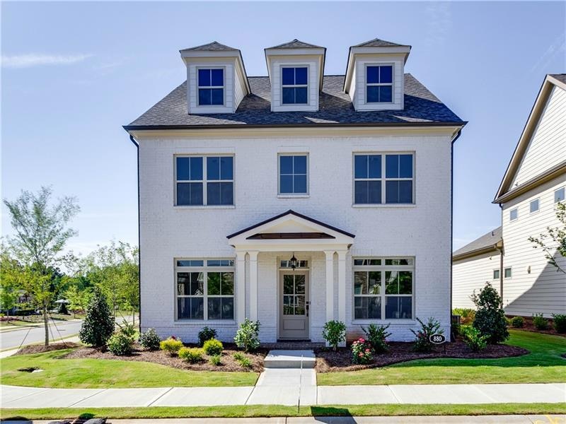 The Stately Raleigh C exterior can be just as awes