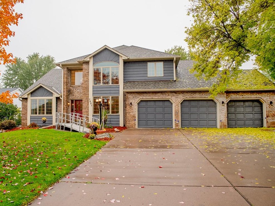 Gorgeous 6 bed, 4 bath home!