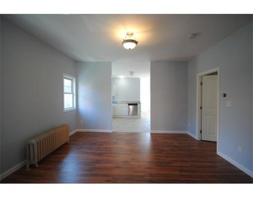 43 Center St, Fairhaven, MA 02719 - photo 1