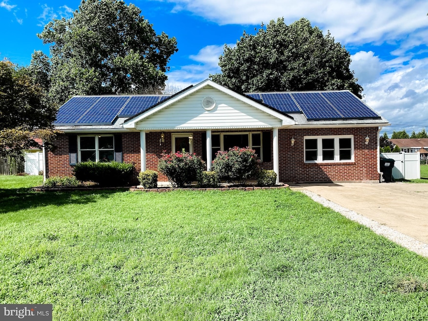 5 Center St, Saint Georges, DE 19733 - photo 1