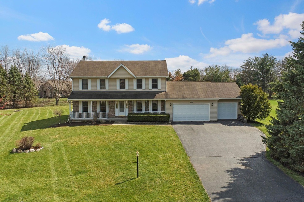 2-web-or-mls-555 Devils Ln, Walworth, WI
