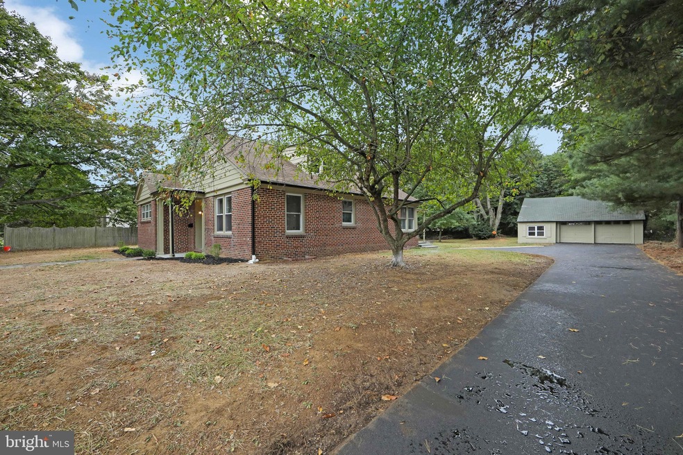 320 E Academy St, Clayton, NJ 08312 - photo 1