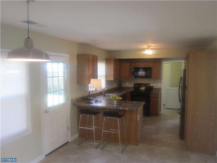 41 Bloomfield Ln, Willingboro, NJ 08046 - photo 1