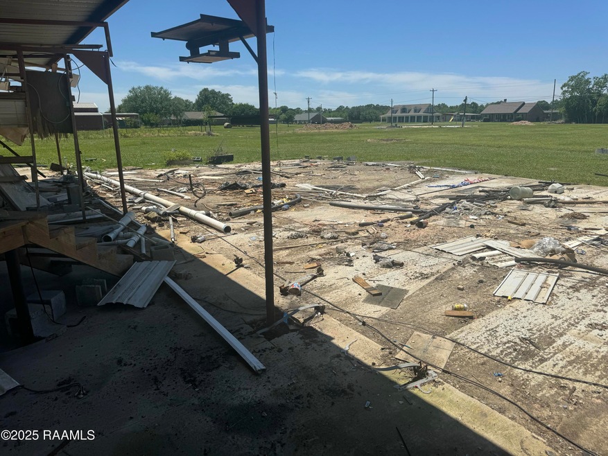 3146 Riverside Rd, Jennings, LA 70546 - photo 1