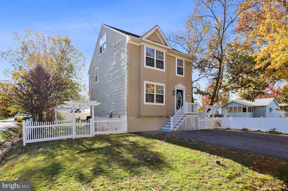 1223 Spruce Ave, Shady Side, MD 20764 - photo 1