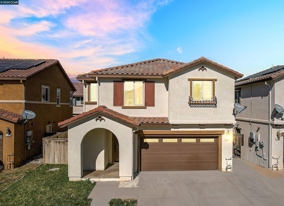 1225 Dartmouth Cir, Dixon, CA 95620 - photo 1