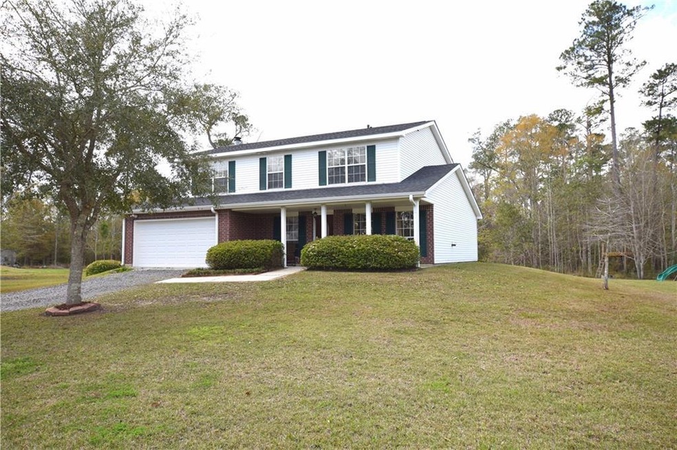 1033 Claire Dr. - Spacious One Acre Yard