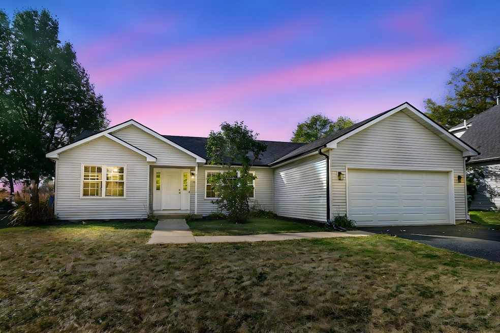 Pending $349,900 • Co-Listing Agent