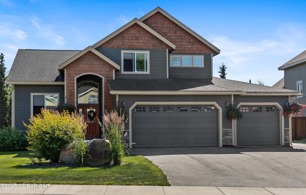 01-Exterior_DMD_6131 (2)