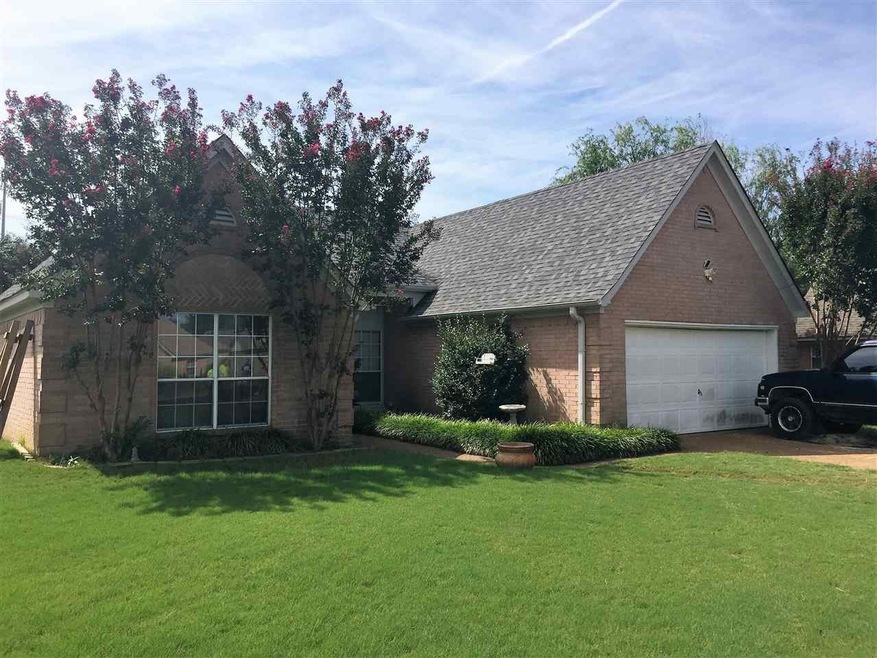 10055 Fox Hunt Dr, Olive Branch, MS 38654 - photo 1