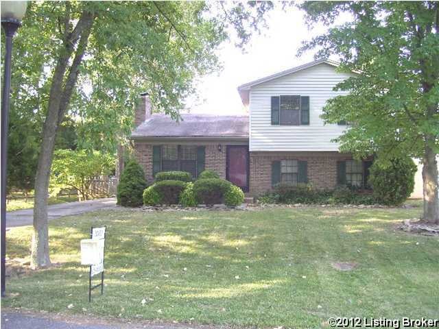 7504 Stayman Way, Louisville, KY 40228 - photo 1