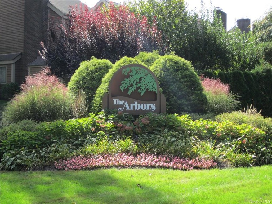 197 Ivy Hill Crescent, Rye Brook, NY 10573 - photo 1