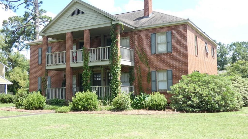 630 W 4th Ave, Albany, GA 31701 - photo 1