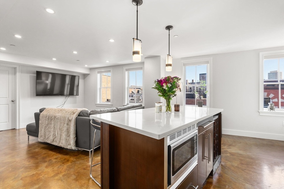 64-66 Salem St unit PH1, Boston, MA 02113 - photo 1