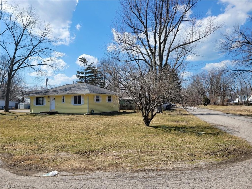 500 Idlewood Ave, Sheffield Lake, OH 44054 - photo 1