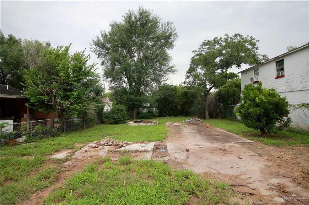 215 S 18th St, Donna, TX 78537 - photo 1