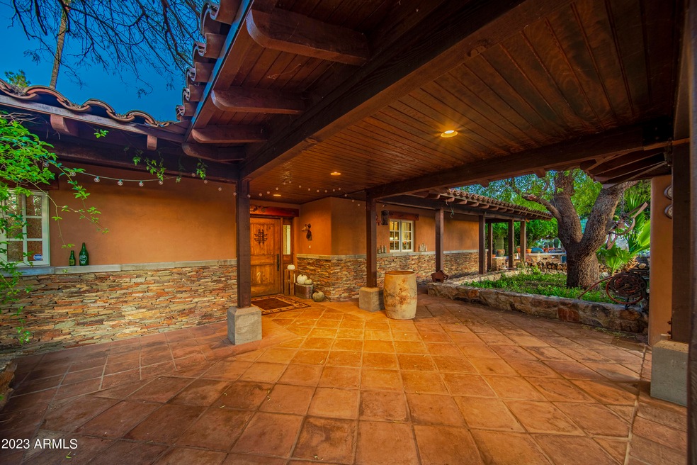 36395 S Moreton Rd, Wickenburg, AZ 85390 - photo 1