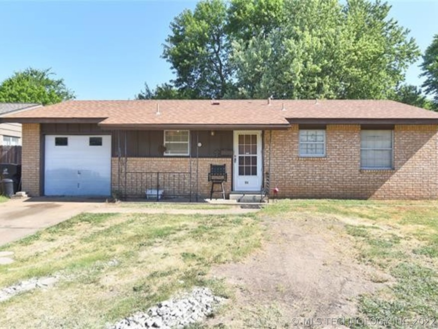 916 W El Paso Place, Broken Arrow, OK 74012 - photo 1