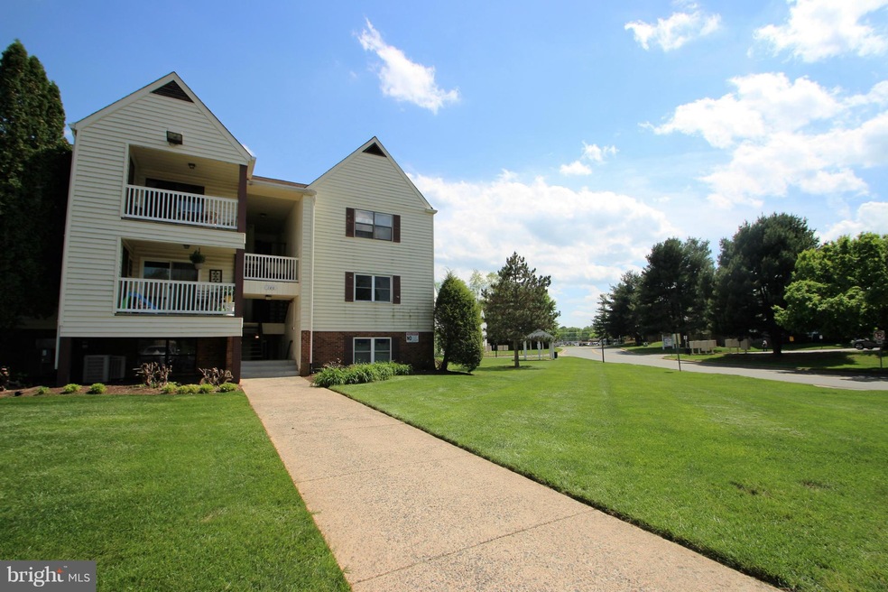 100 Chesterfield Ln unit 203, Stafford, VA 22556 - photo 1