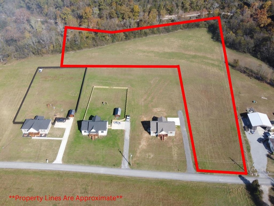 7 S P McClanahan Rd, Gordonsville, TN 38563 - photo 1