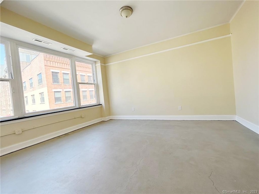 77 Bank St unit 3C, Waterbury, CT 06702 - photo 1