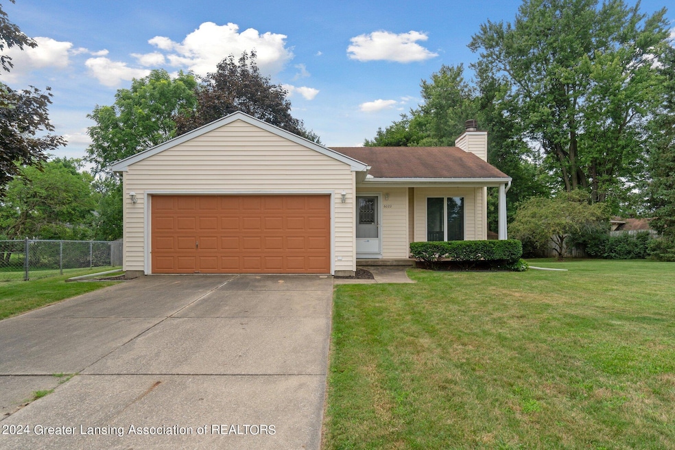 6022 Laporte Dr, Lansing, MI 48911 - photo 1