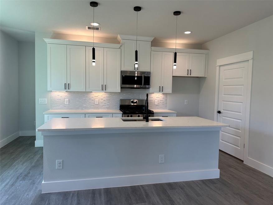 1353 Dewalt St unit A, Houston, TX 77088 - photo 1