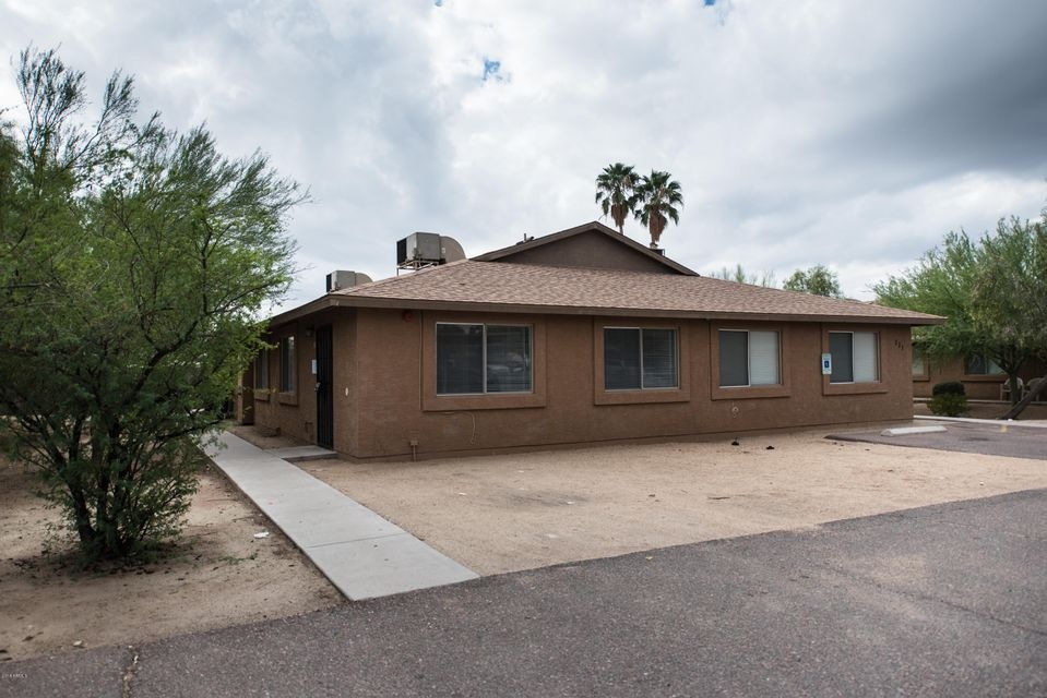 111 E Ingram St unit 3, Mesa, AZ 85201 - photo 1