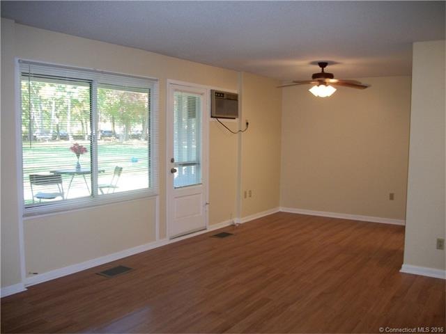 281 Gardner Ave unit E1, New London, CT 06320 - photo 1