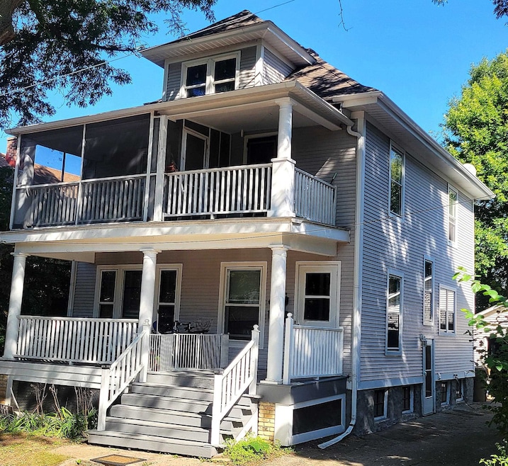 1308 Eberhardt Ct unit 1, Madison, WI 53715 - photo 1