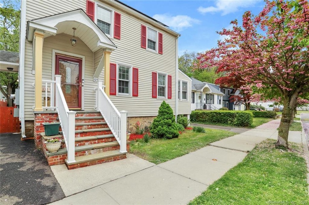 122 Center St, Stamford, CT 06906 - photo 1