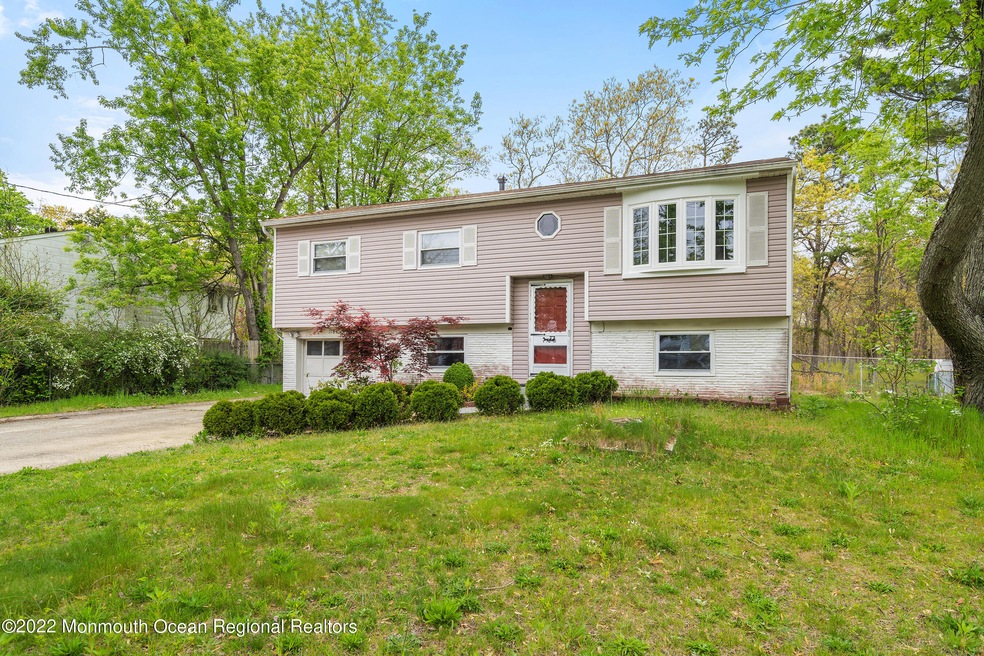 1184 Dell St, Toms River, NJ 08755 - photo 1