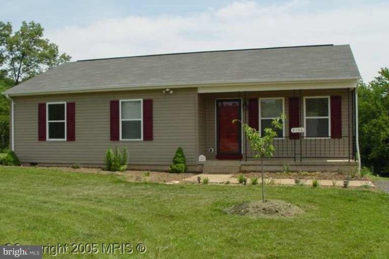 2146 Garrison Ln, Amissville, VA 20106 - photo 1