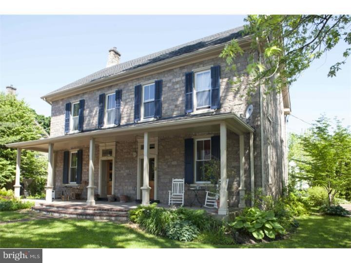 119 Delaware Rd, Riegelsville, PA 18077 - photo 1