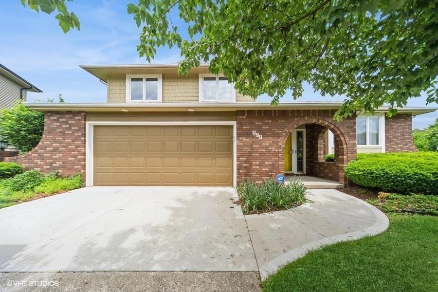 521 51st St, West Des Moines, IA 50265 - photo 1