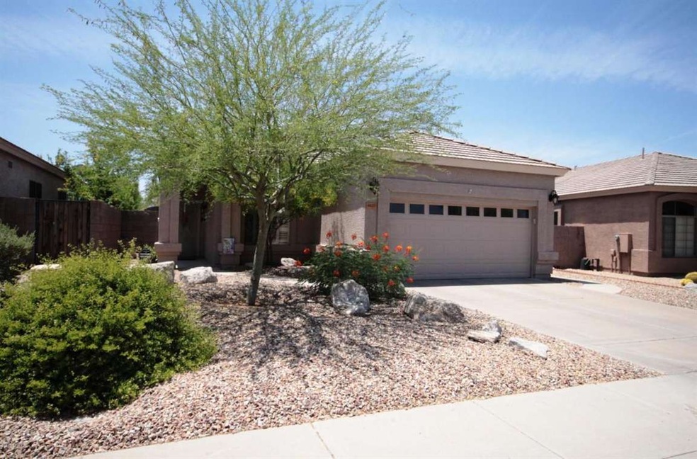 4627 E Prickly Pear Trail