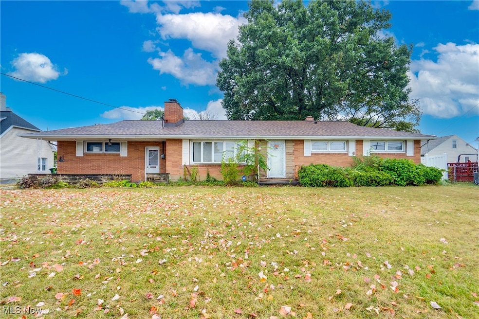 Welcome to 1246 Raff Rd!