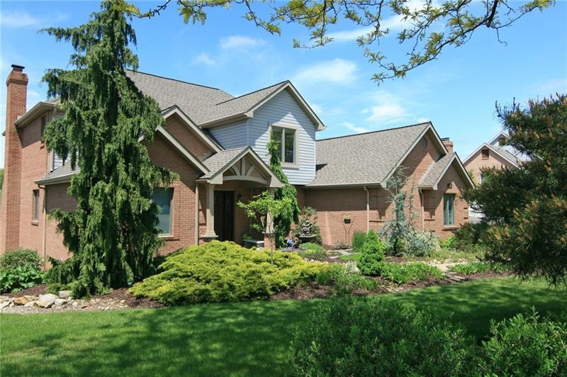 Custom quality! Brick Provincial with character...
