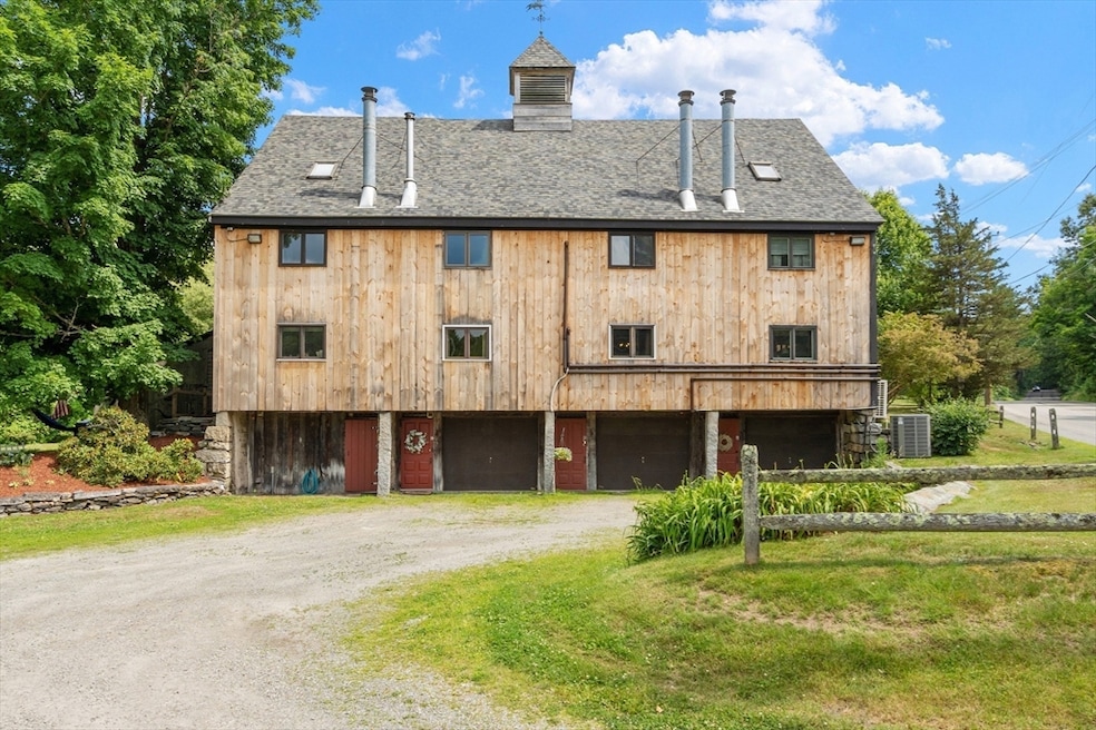 105 Townsend Rd unit B, Shirley, MA 01464 - photo 1