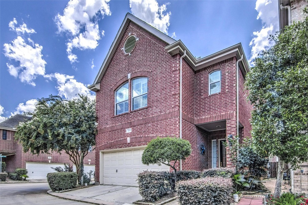 3015 Heritage Creek Terrace, Houston, TX 77008 - photo 1