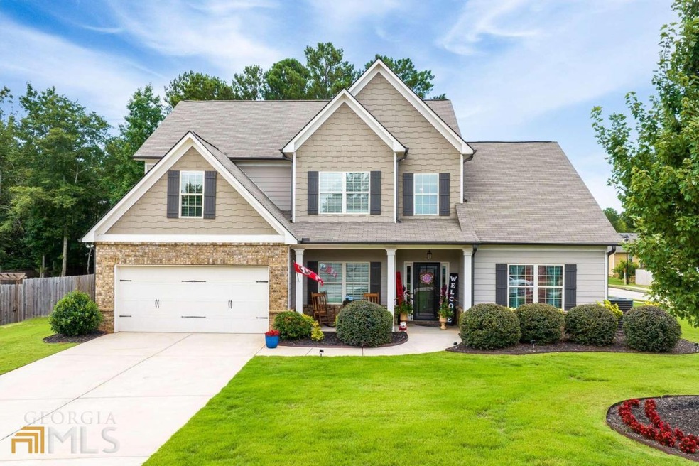 402 Miracle Ct, Hoschton, GA 30548 - photo 1