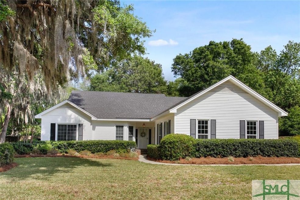 104 Gloucester Rd, Savannah, GA 31410 - photo 1