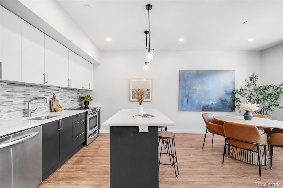 2640 Central Ct unit 203, Denver, CO 80238 - photo 1