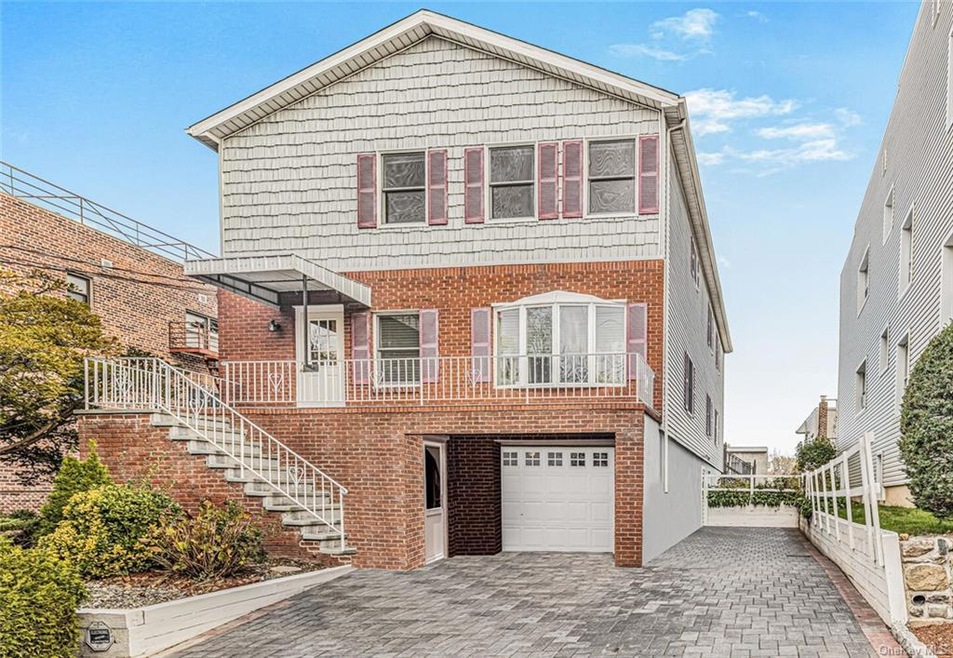 80 Gavin St unit 2nd floor, Yonkers, NY 10701 - photo 1