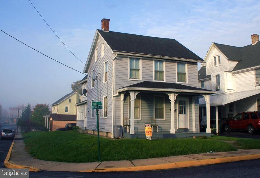 108 Brimmer Ave, New Holland, PA 17557 - photo 1