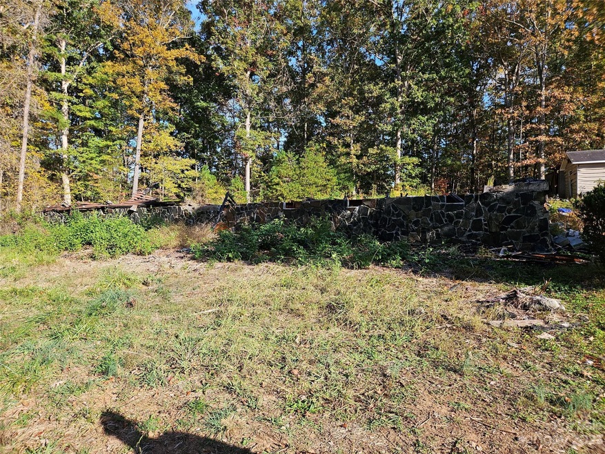 1324 L R Schronce Ln, Iron Station, NC 28080 - photo 1