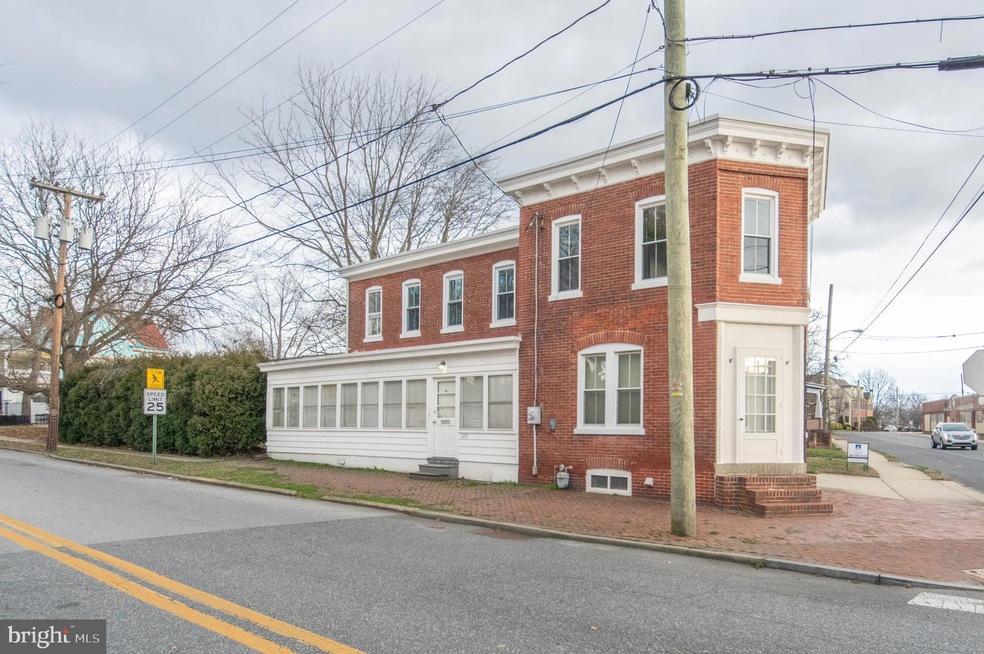123 W 6th St, New Castle, DE 19720 - photo 1