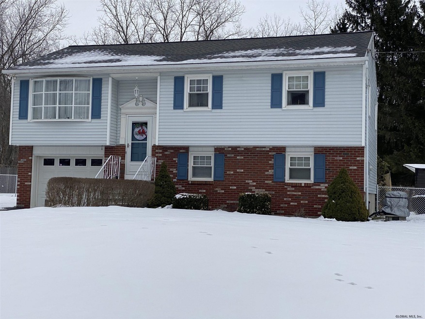 2012 Piney Point Rd, Troy, NY 12180 - photo 1